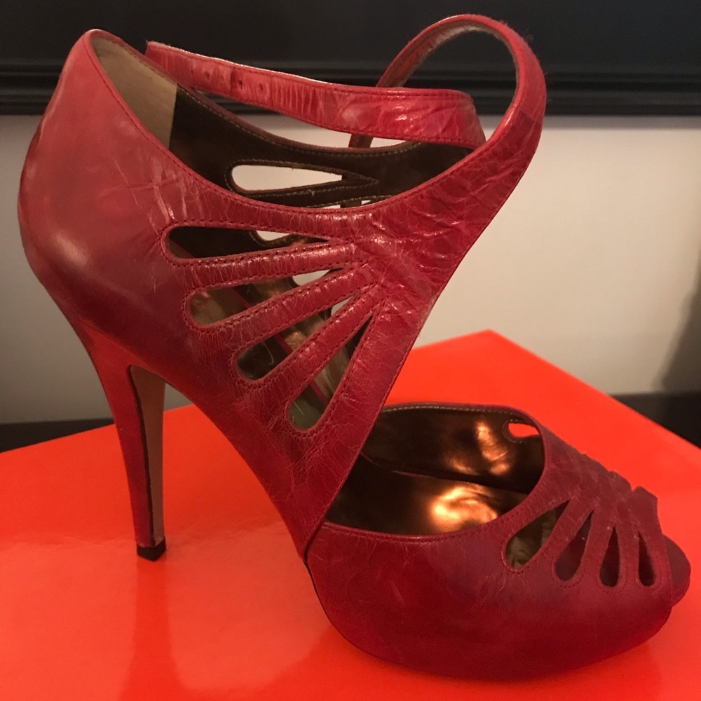 Jessica Simpson 5” Heels